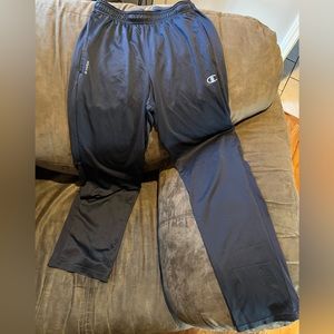 Men’s/ young men’s Champion performance pants